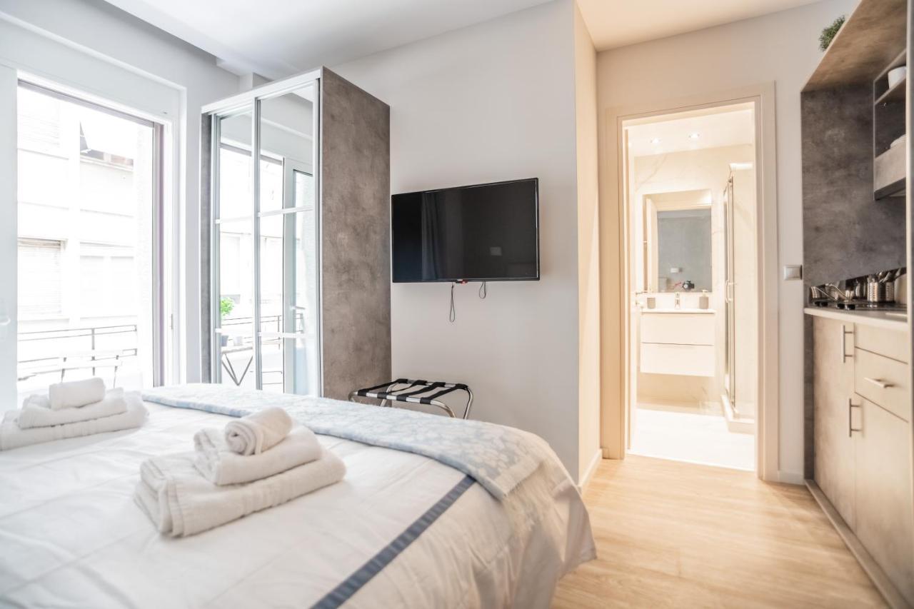Appartement A13 Pristine & Sunny 30M2 Flat Near Syntagma Sq à Athènes Extérieur photo